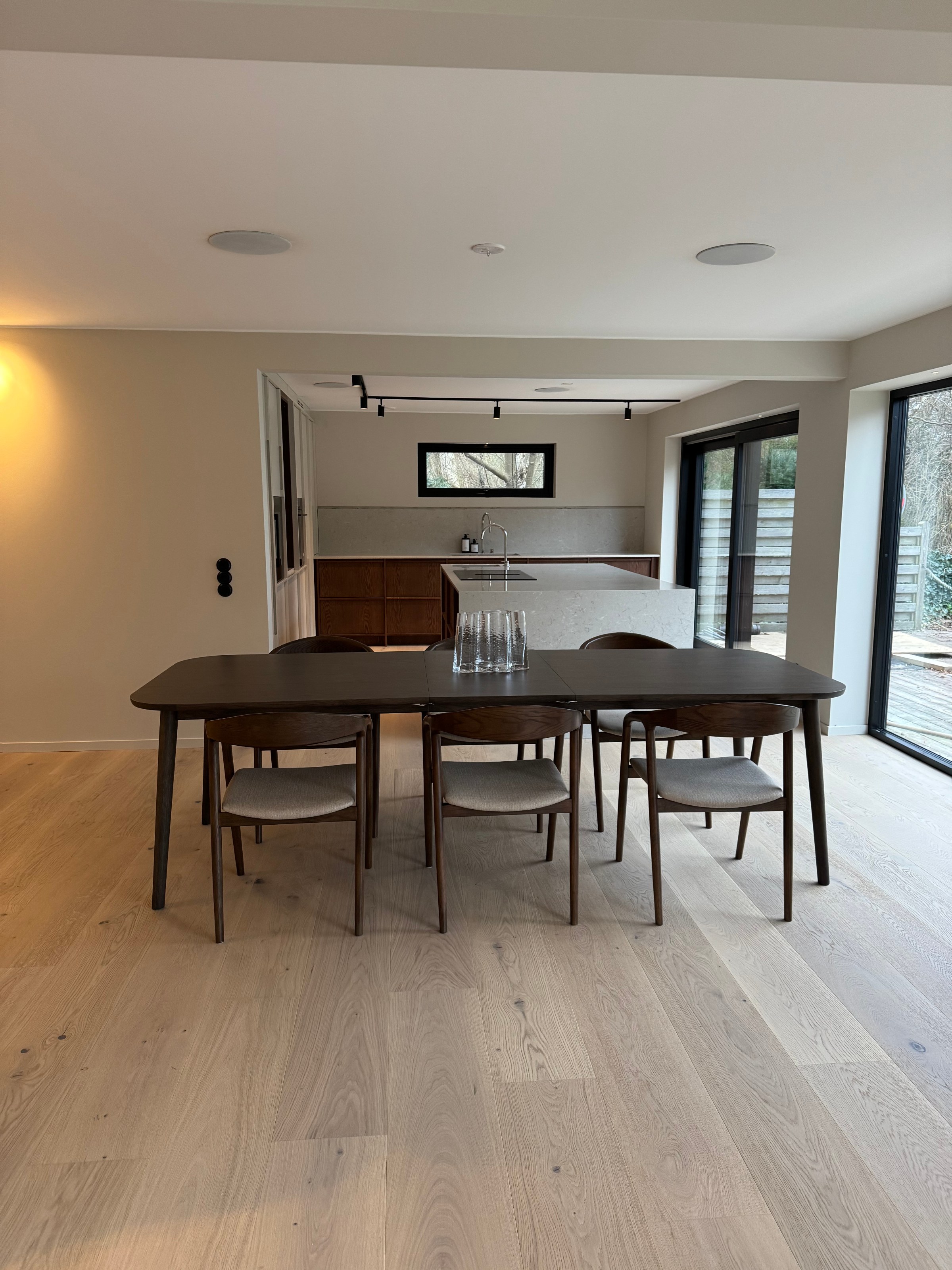 Apartament i mobiluar plotësisht në Prishtinë